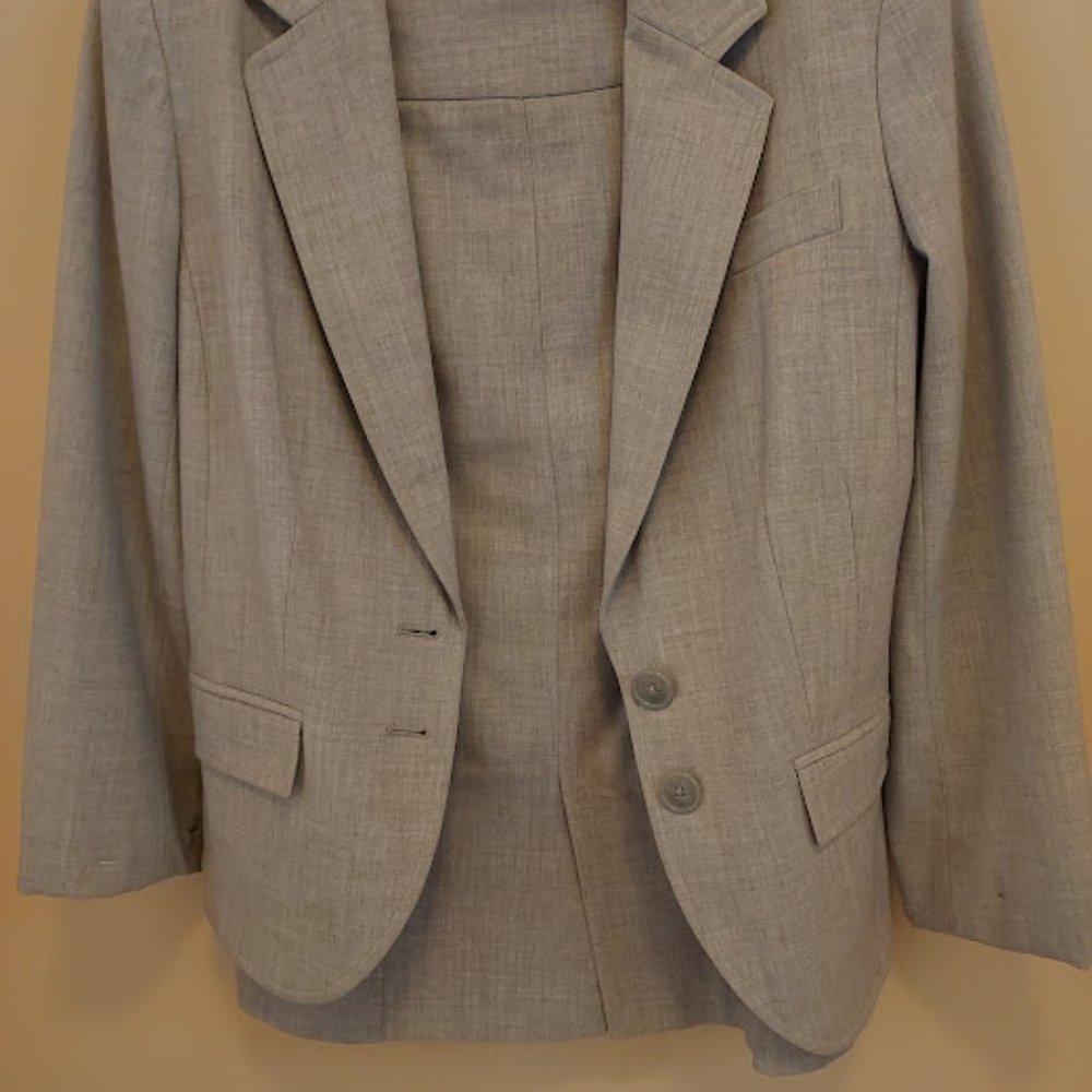 Ladies Suit - Skirt and Jacket